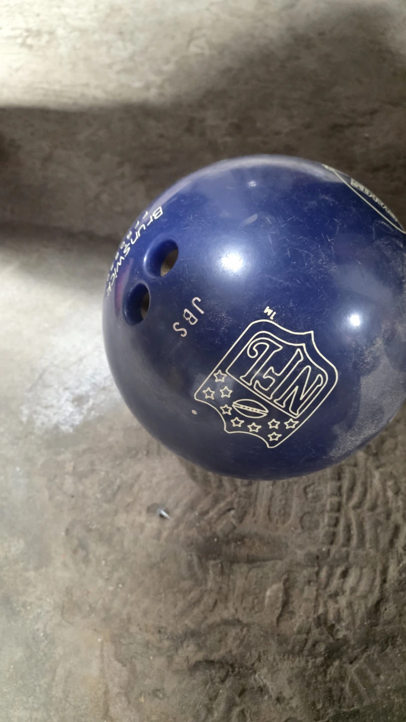 Brunswick NFL Giants Bowling Ball