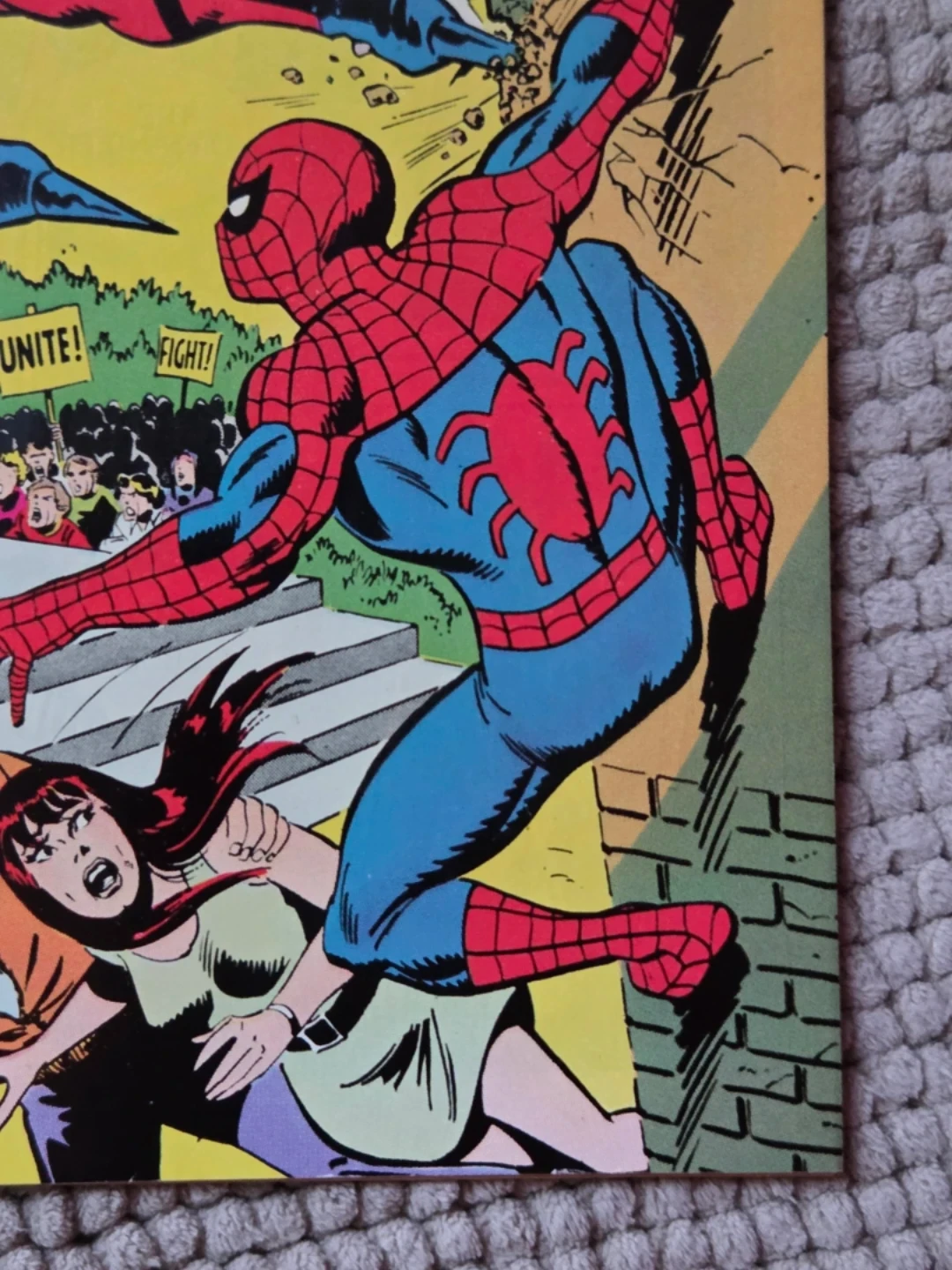 The Spectacular Spider-Man Comic Book #1 - photo 4