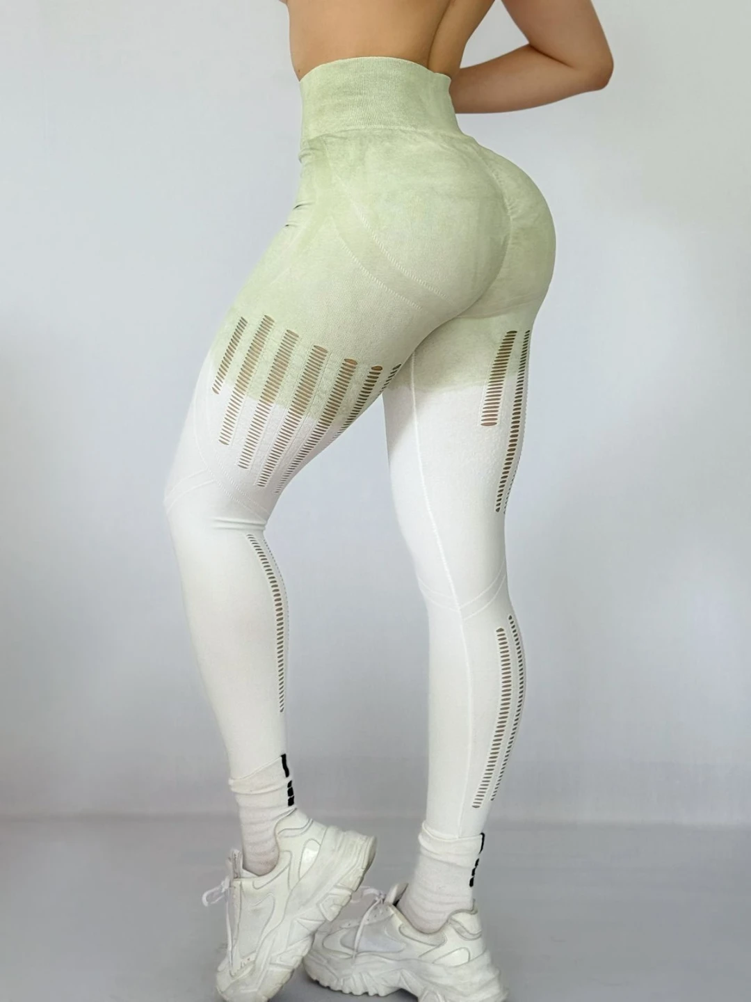 Women's Seamless High-Waisted Workout Leggings - photo 4
