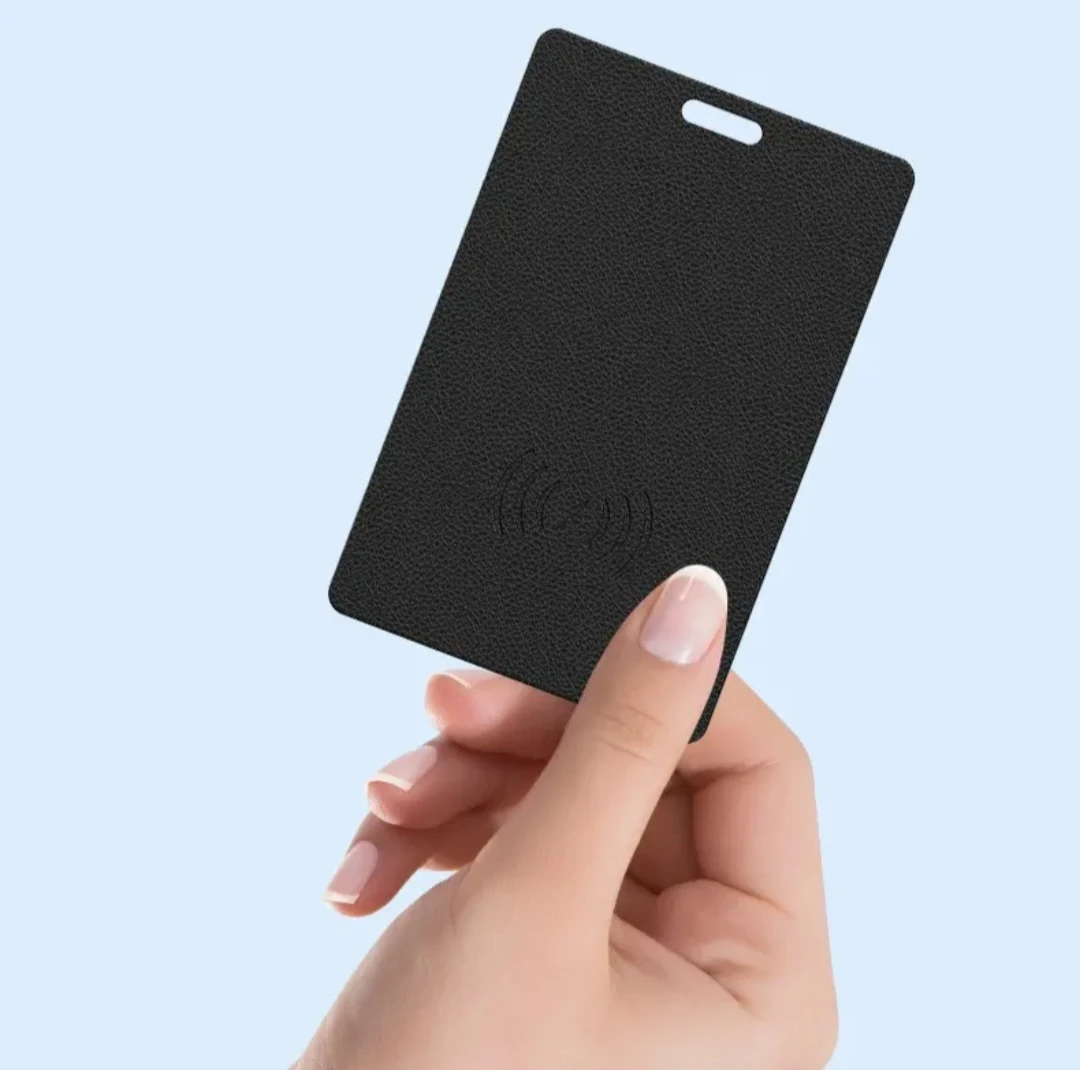 Wireless Card Tracker - Black