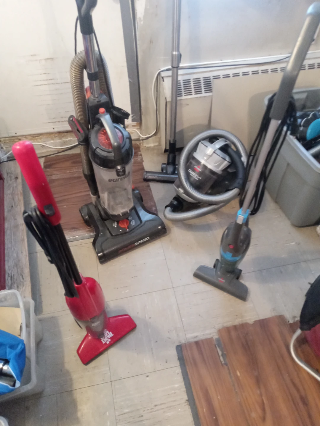 Vacuum cleaners - photo 3