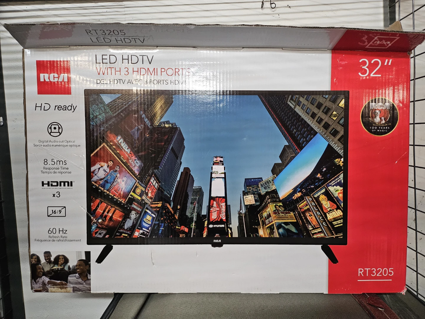 RCA 32" LED HDTV RT3205 with 3 HDMI Ports