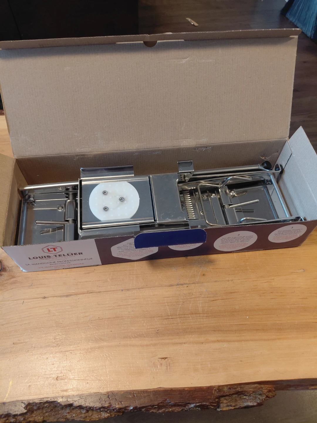 Louis Tellier Professional Mandoline Slicer - photo 2