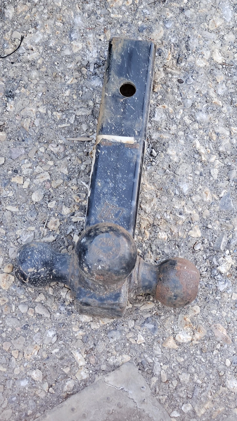 Dual Ball Hitch Mount