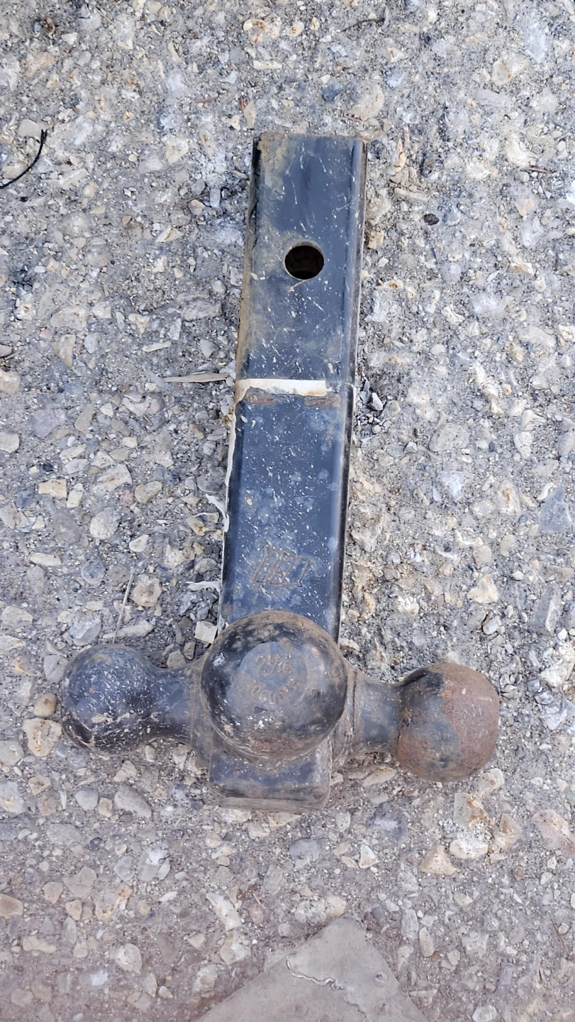 Dual Ball Hitch Mount - photo 2