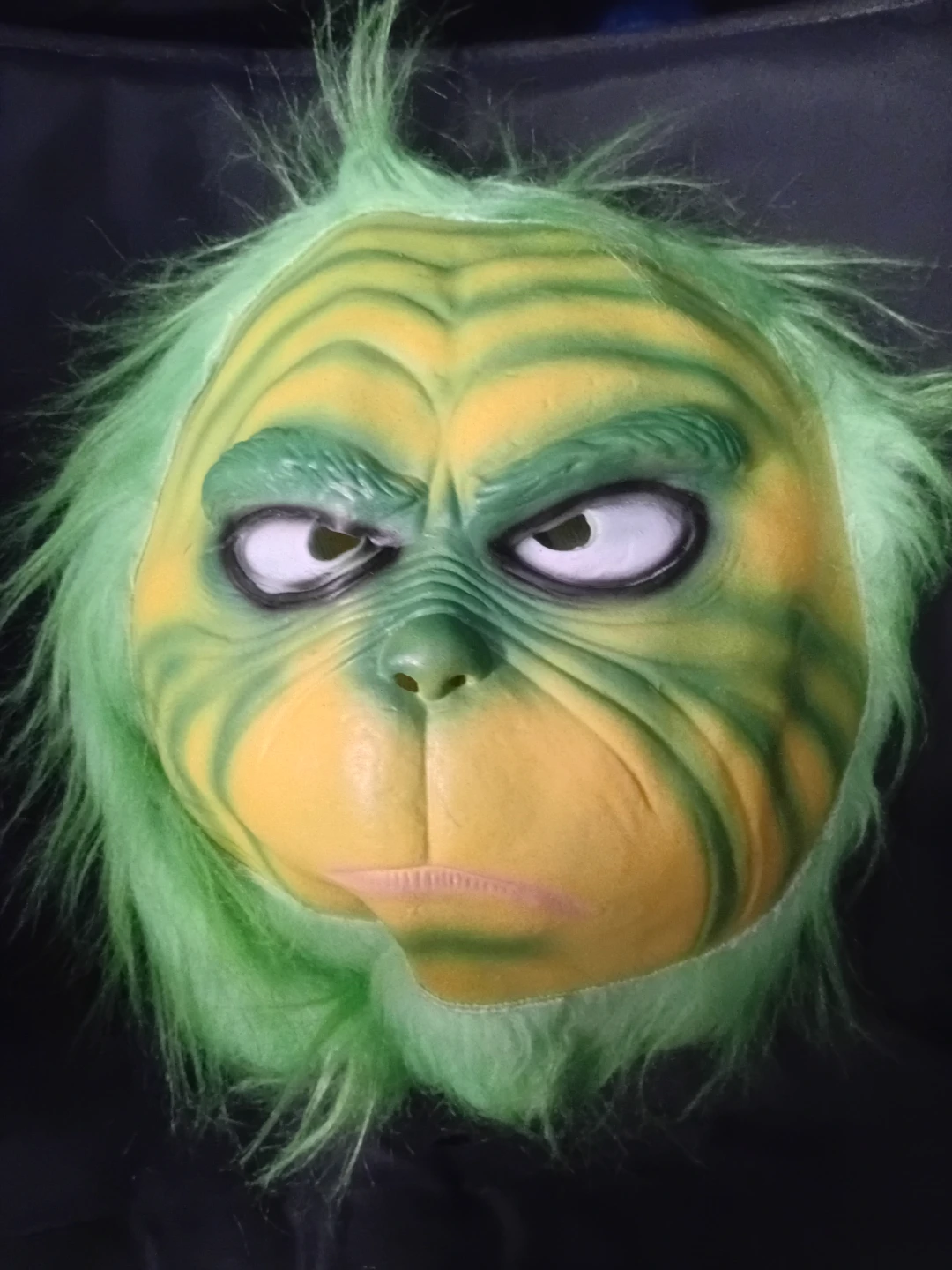 NEW!   The Grinch Halloween Mask with Green Fur - photo 2
