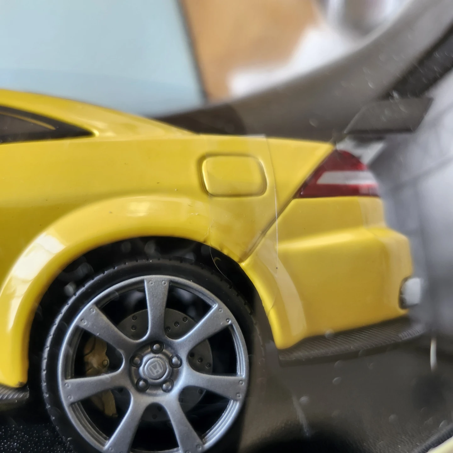Motor Max 2003 Honda Accord Custom Tuner 1:18 Die-Cast Car