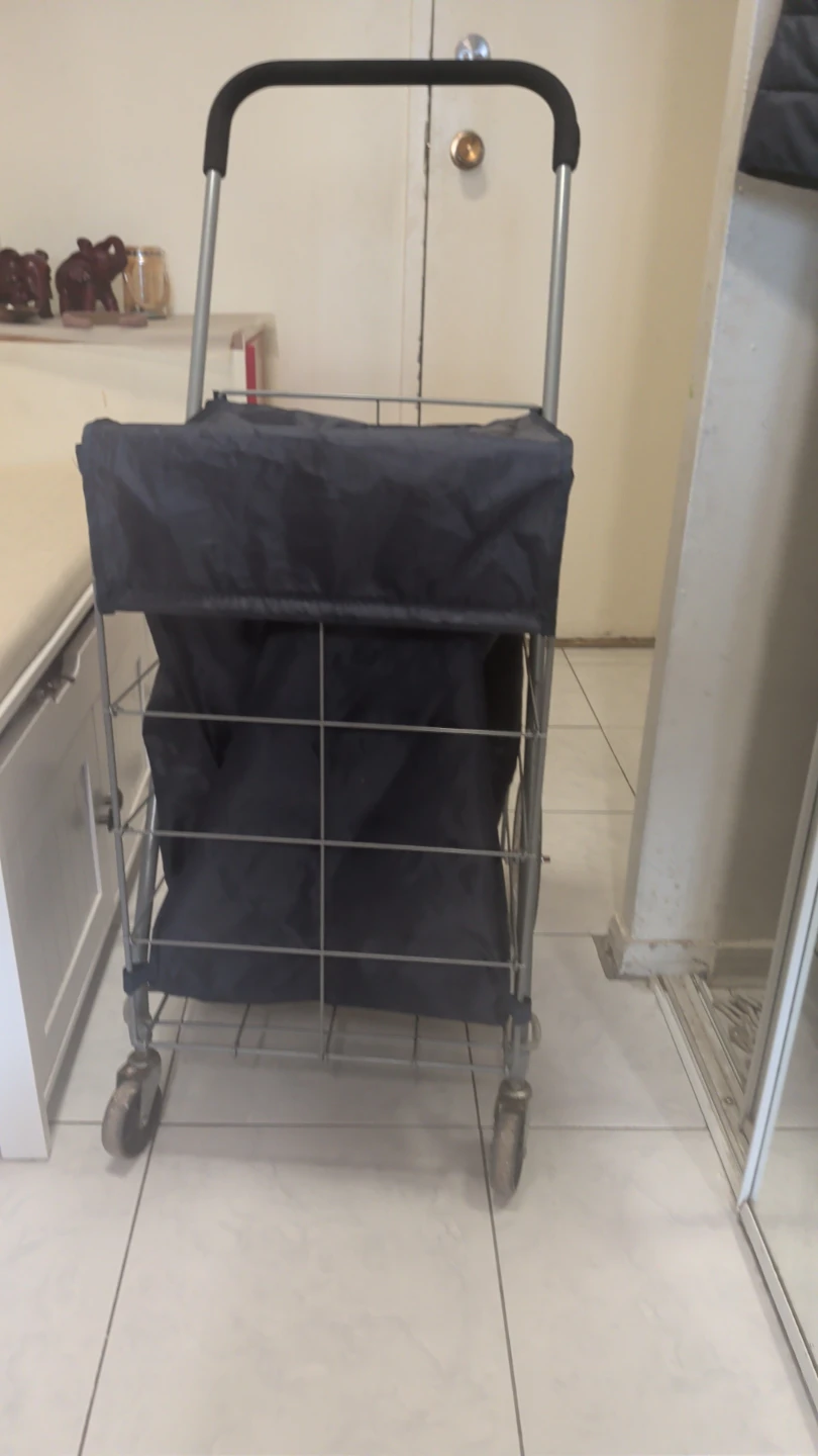 Moving sale - photo 3