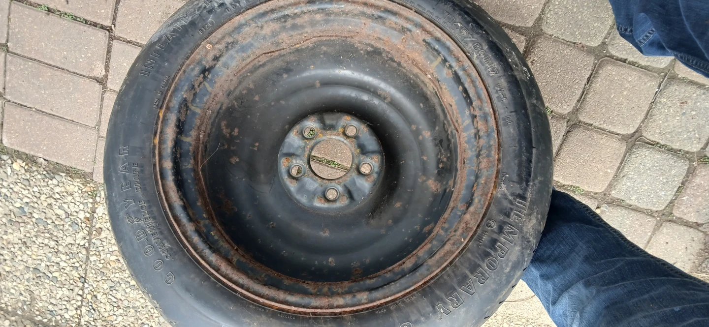 Goodyear Temporary Spare Tire 145/80D17 - photo 4