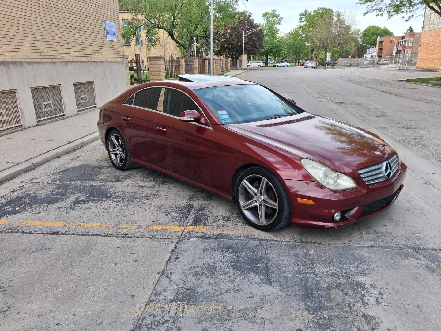 Mercedes-Benz cls500 - photo 2