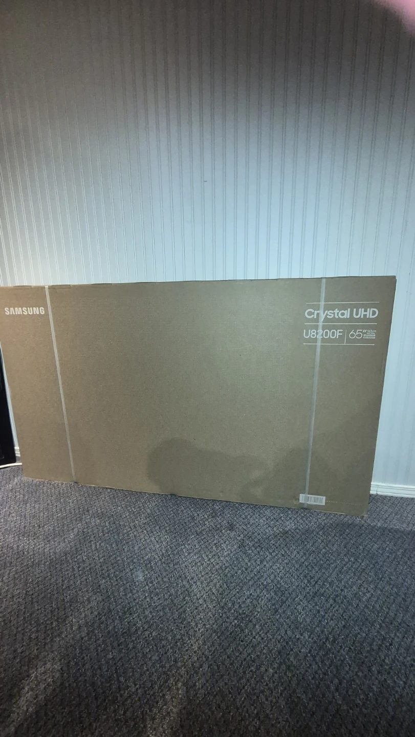 Samsung 65" Crystal UHD U8200F TV - photo 3