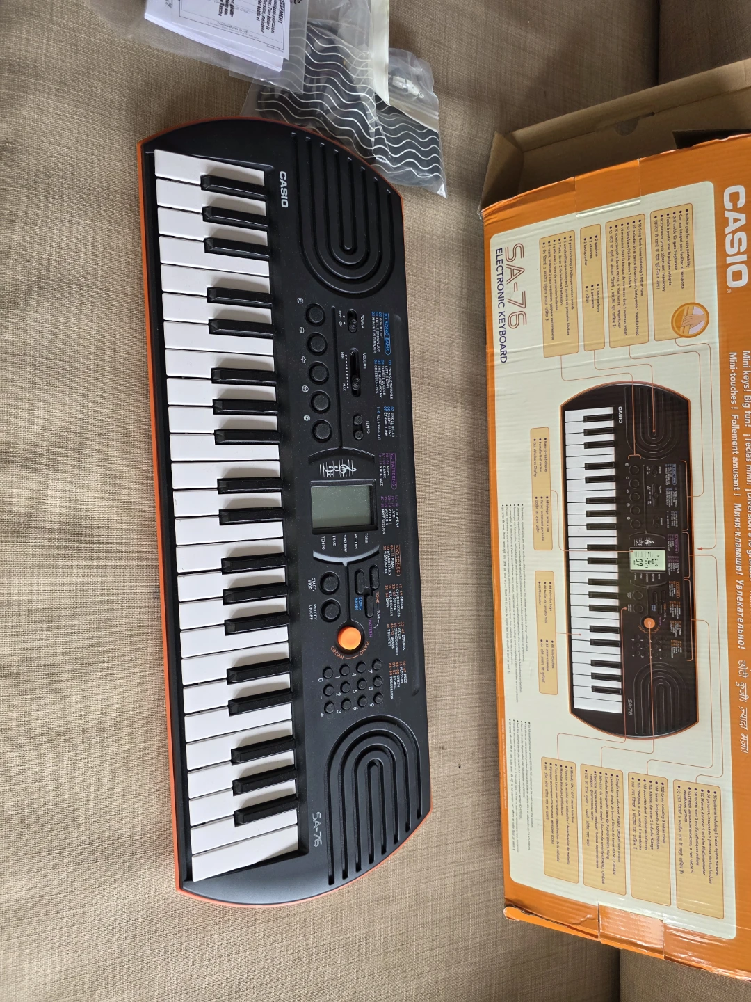 Electronic Keyboard Casio SA76 - photo 2
