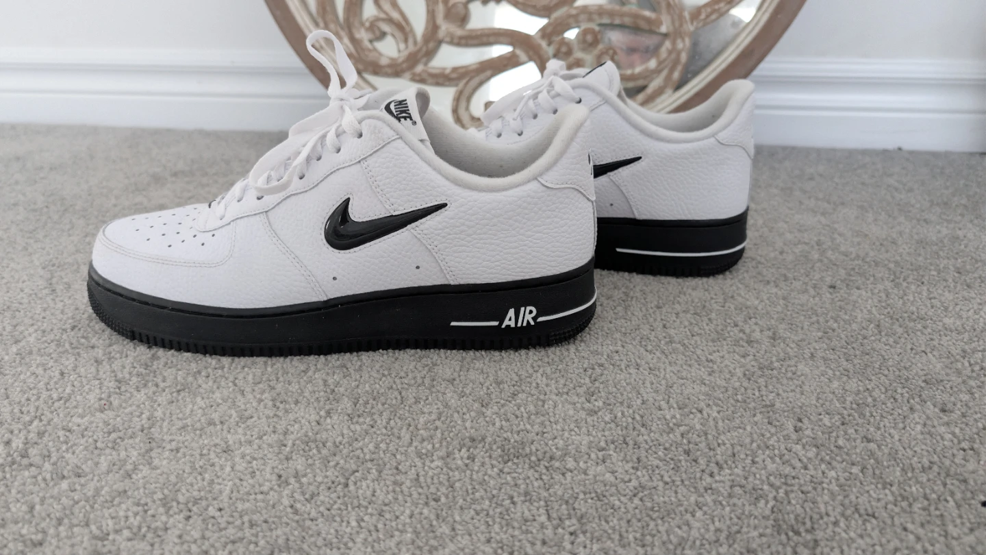 Nike Air Force 1 Low White Black Sneakers