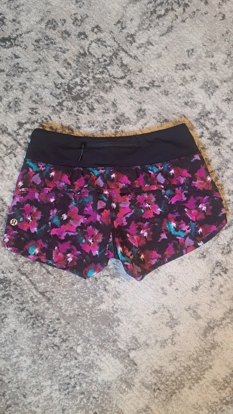 Lululemon Athletica Size 2 Shorts - photo 2