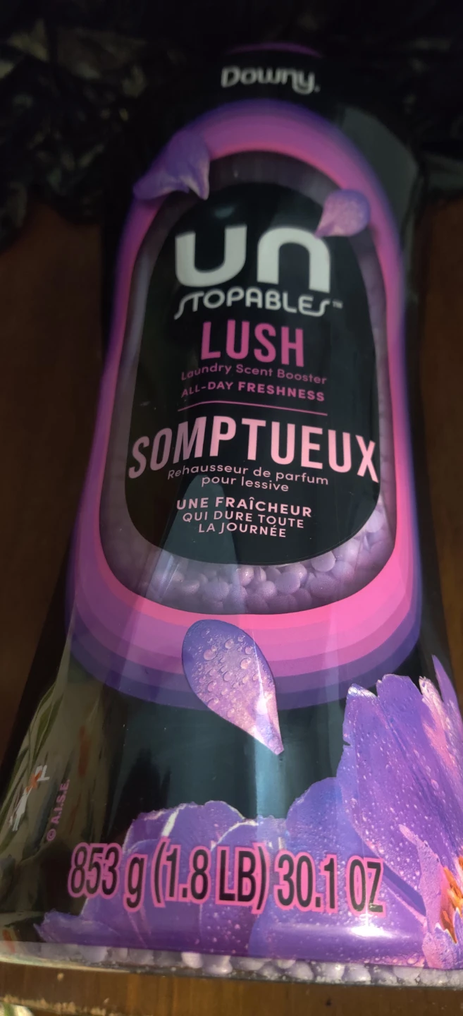 Downy Unstopables Lush Laundry Scent Booster 853g - photo 2