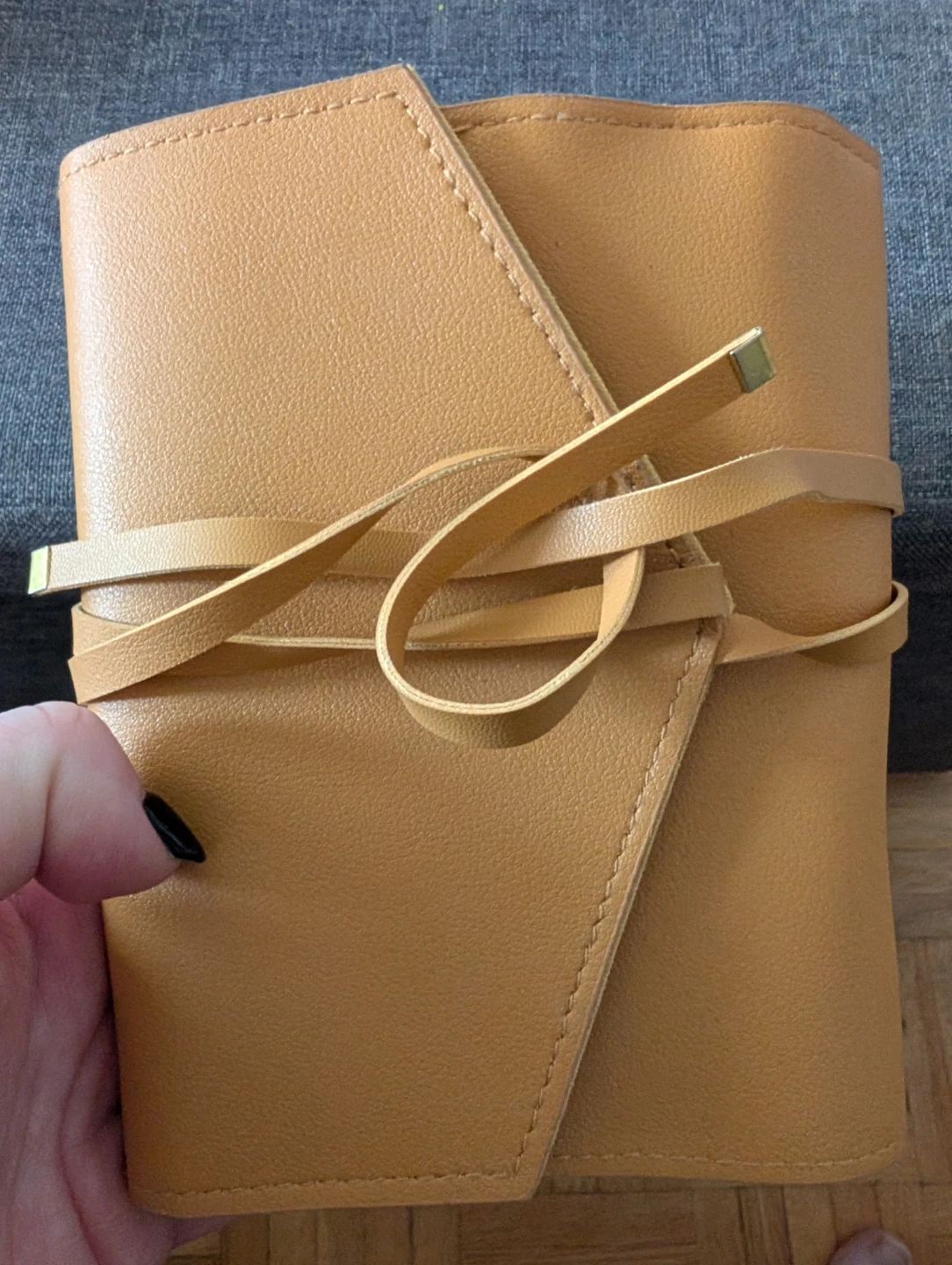 GLASS LADDER & CO. Tan Faux Leather Tech Organizer