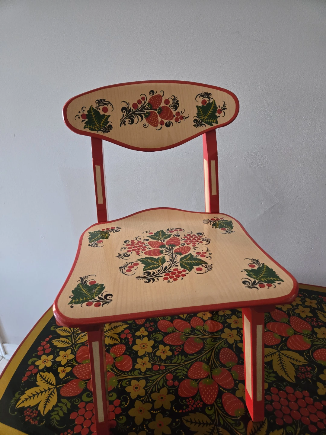 Hand-painted Wooden Table and Chairs Set Slavic style - photo 2