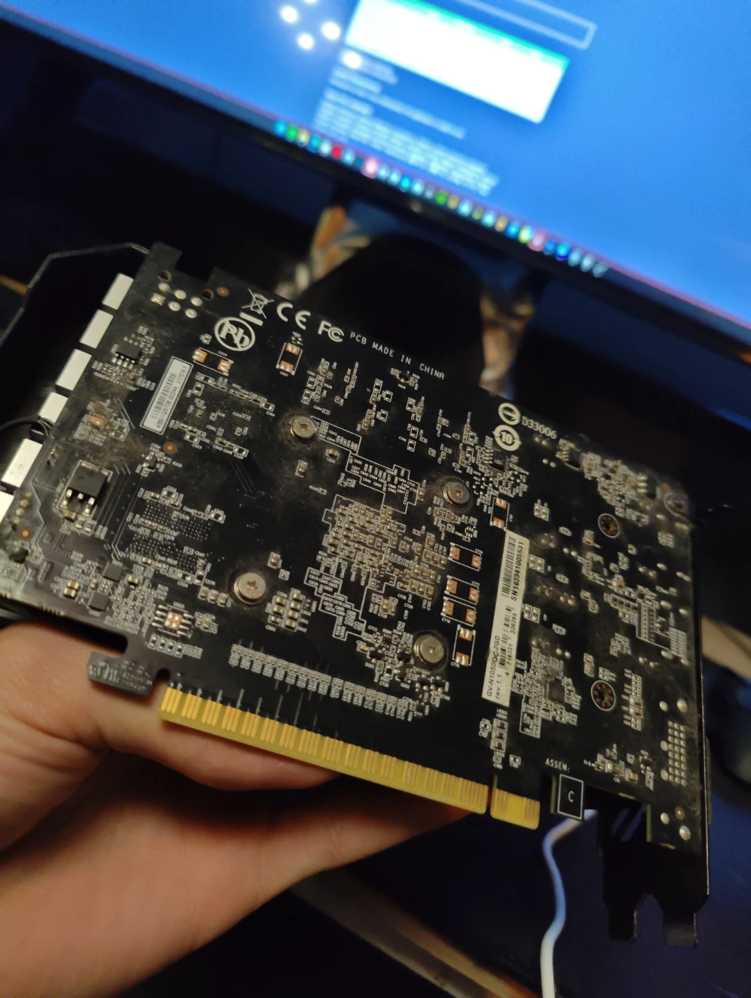 Gigabyte GTX 1050OC gpu - photo 2