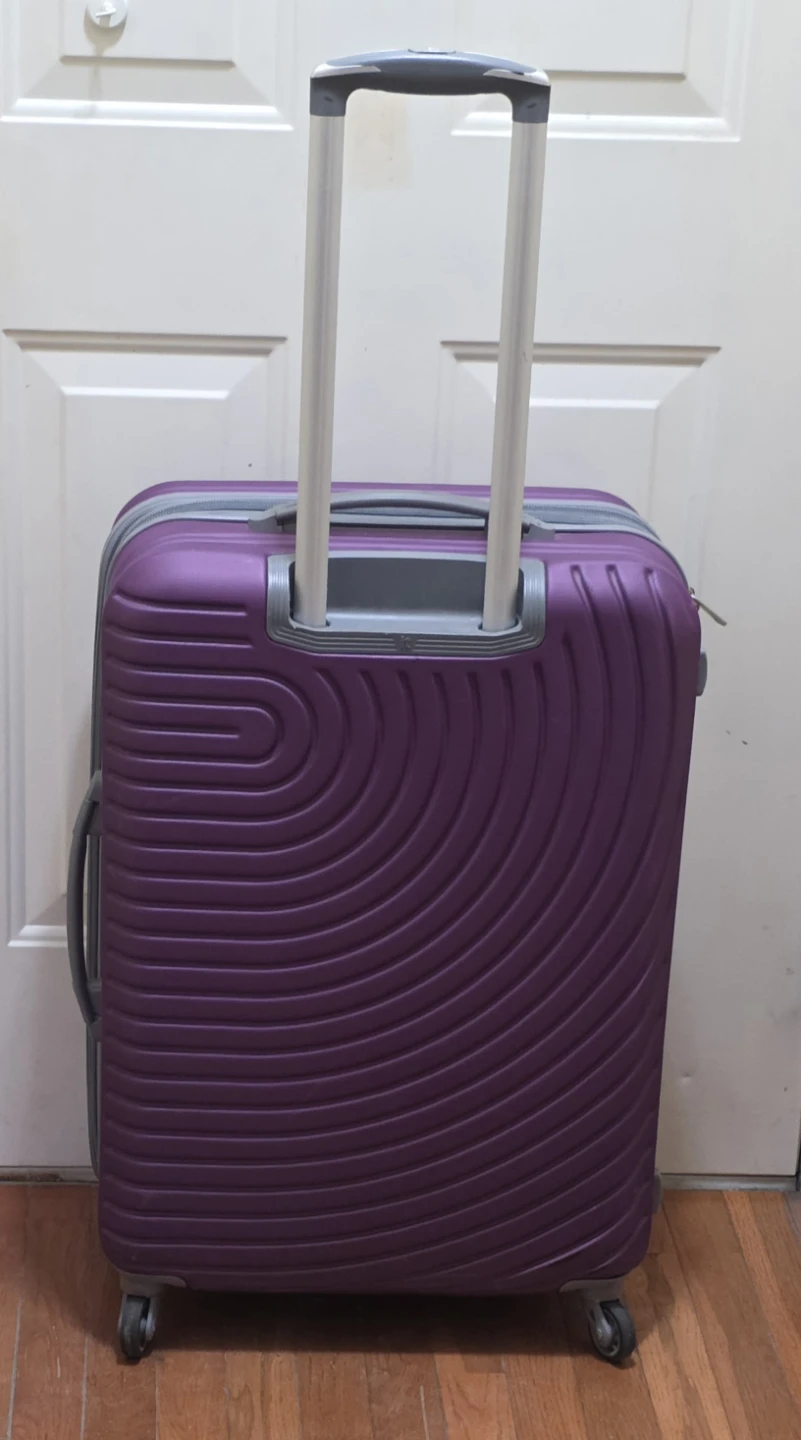 Purple IT Luggage Spinner Suitcase - photo 4