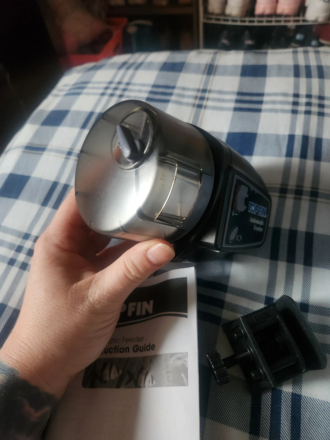 Top Fin Automatic Fish Feeder - photo 3