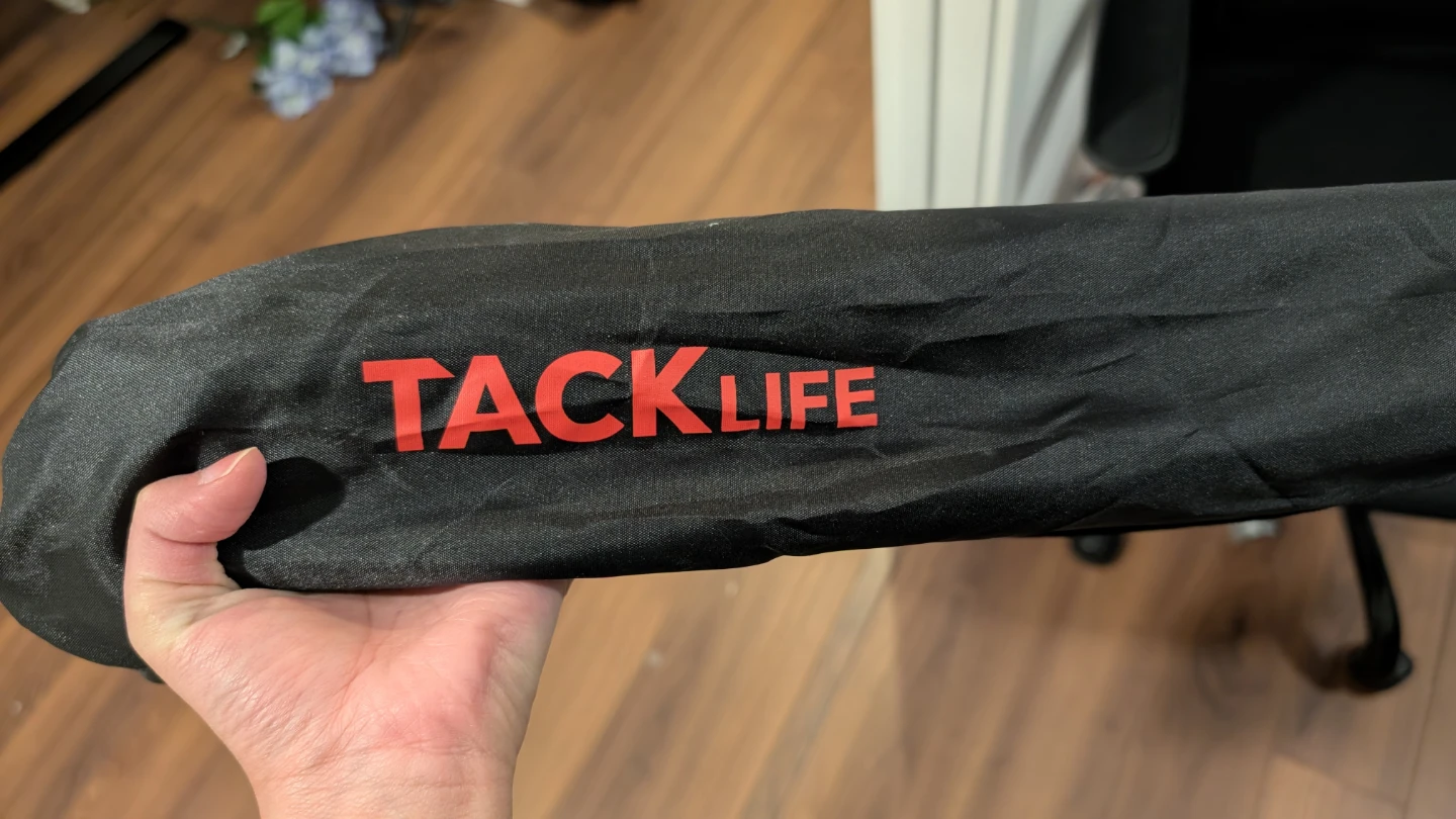Tacklife ML701 Tripod - photo 4