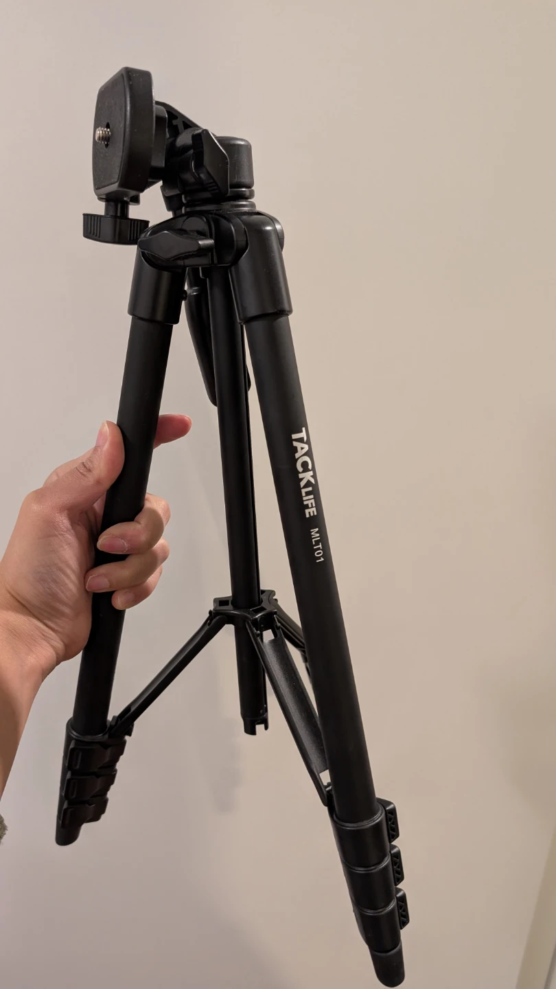Tacklife ML701 Tripod - photo 2