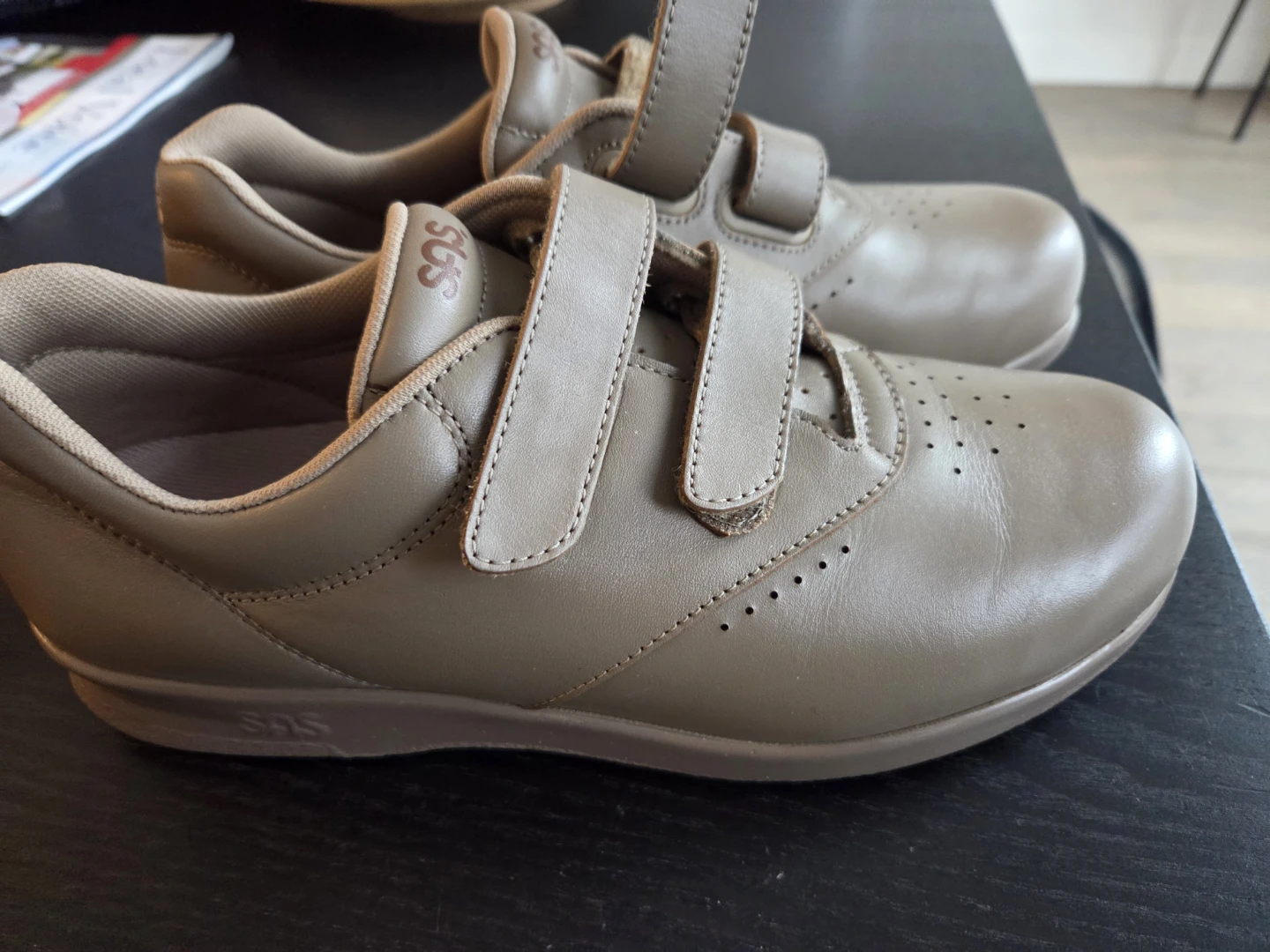 Brand new 8 M Women's  SAS "Me Too" Comfort Shoes over $300 new - photo 3