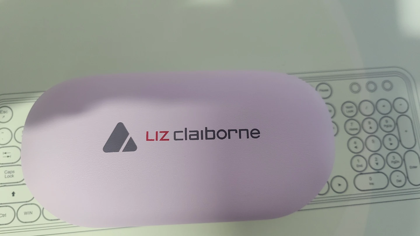 Liz Claiborne Women's Sunglasses - photo 3