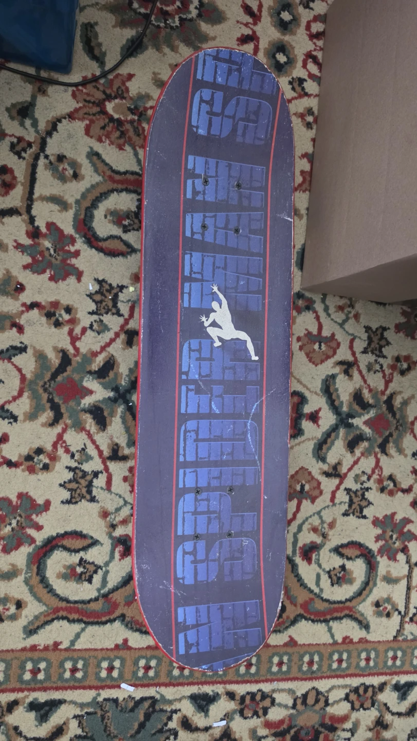 Spider-Man Skateboard - photo 2