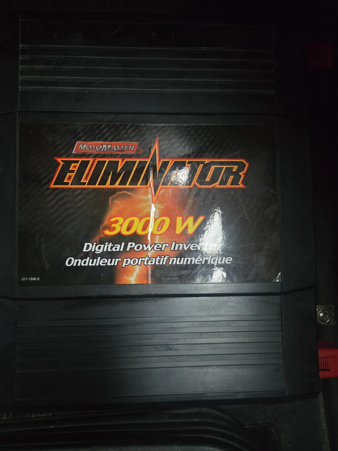 MotoMaster Eliminator 3000W Digital Power Inverter