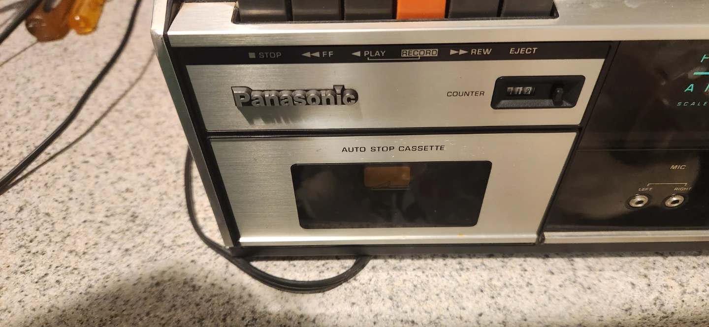 Panasonic Cassette Player / Record Player Combo - photo 2