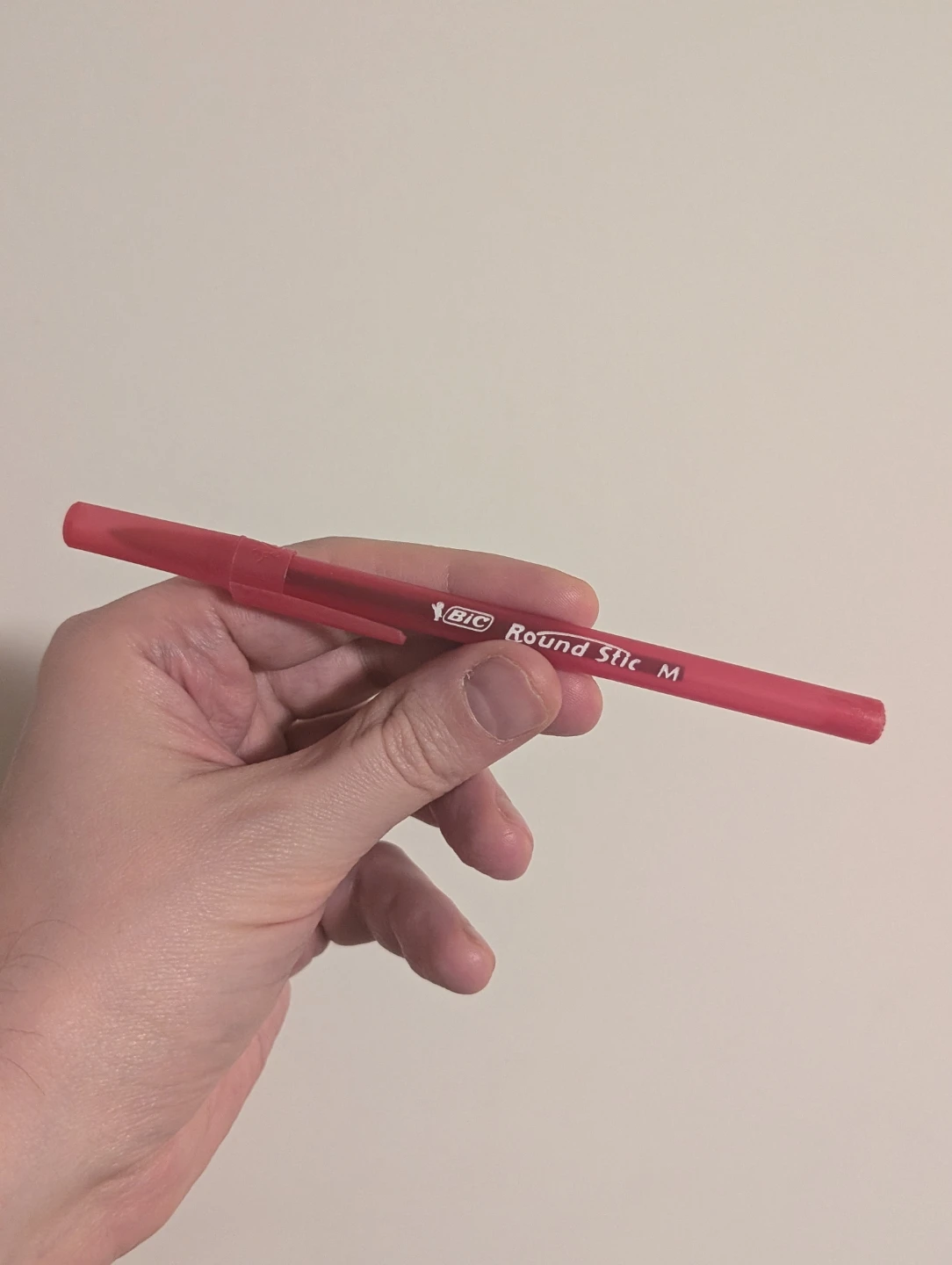 BIC Round Stic M Pen - Red