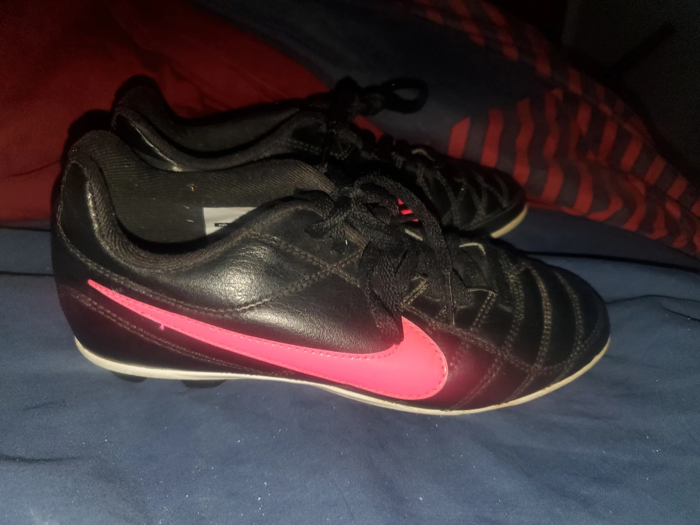 Nike Soccer Cleats Black Pink Youth Size 2Y