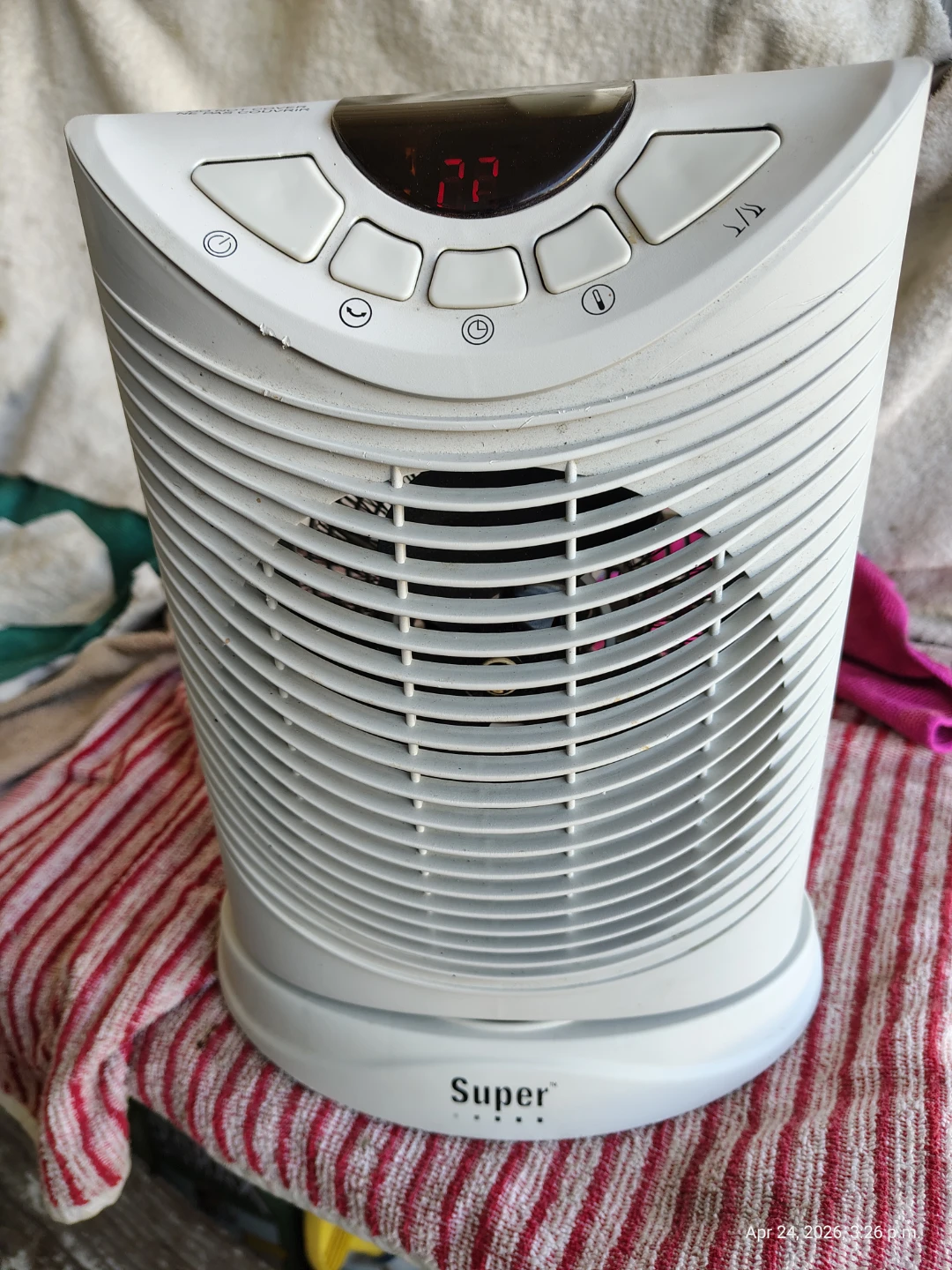 1500W Digital Deluxe Space Heater with 🥕 Oscillating