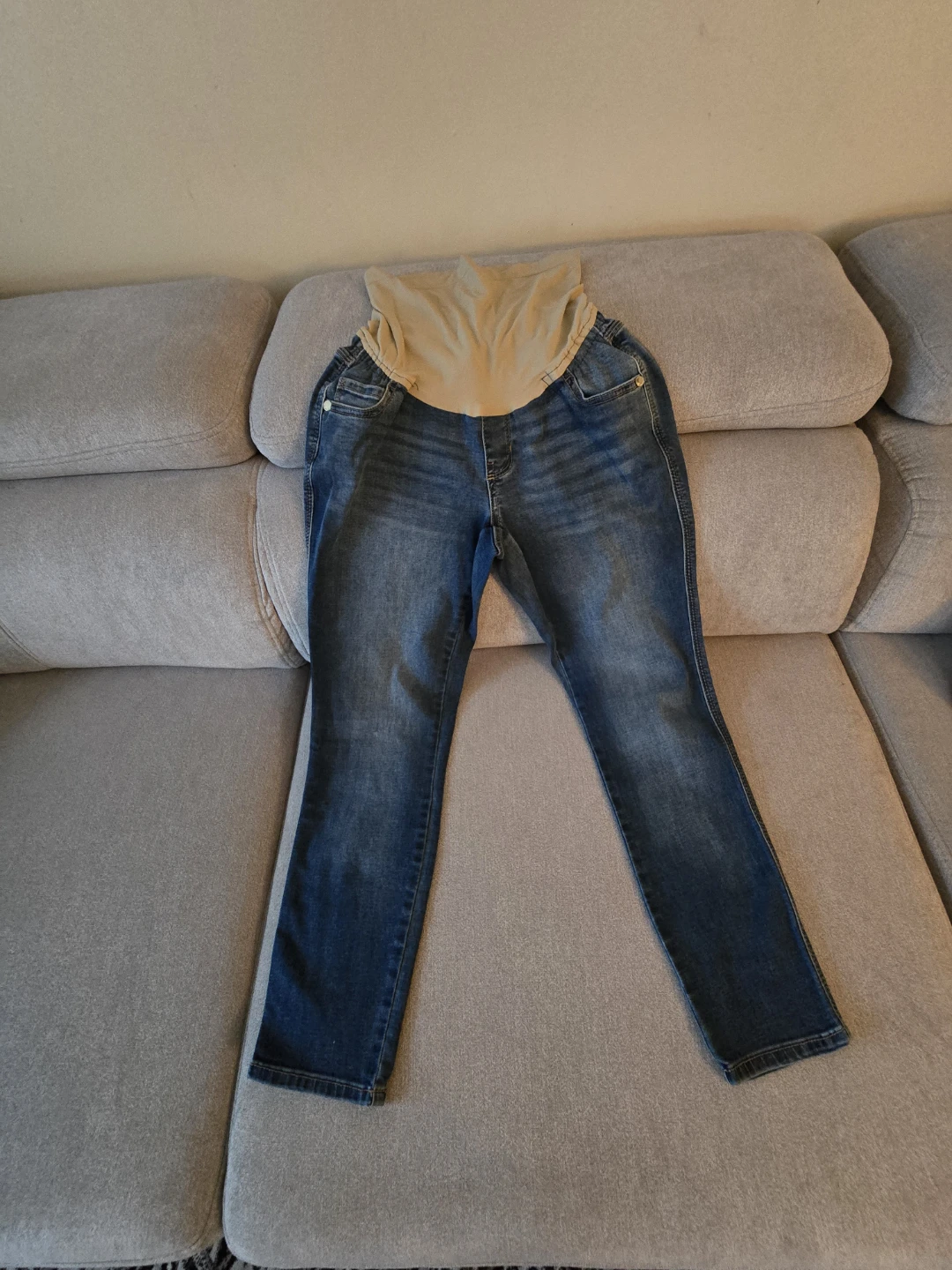 Stork & Babe Maternity Jeans - Size S - photo 4
