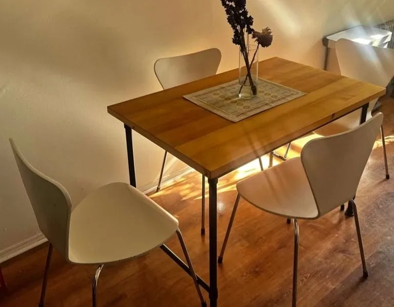 Set of 3 dining chairs