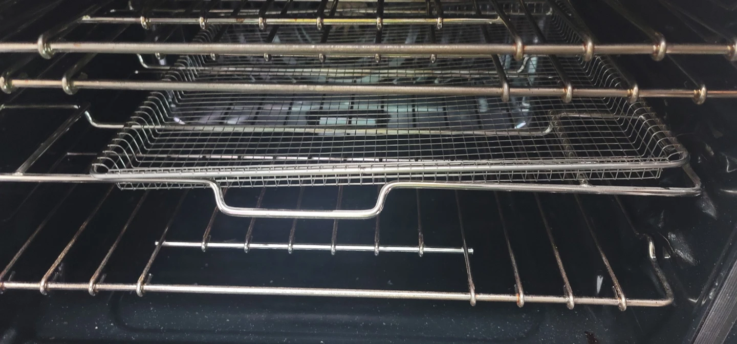 Frigidaire Double Wall Oven - photo 2