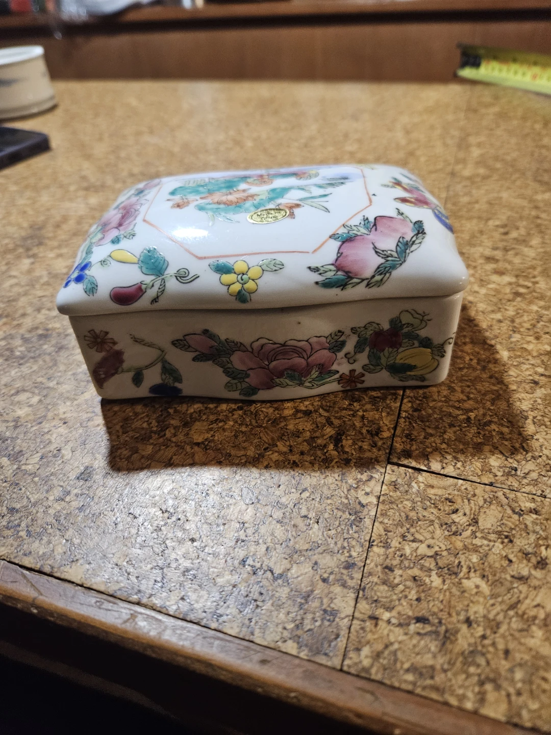 Vintage Floral Trinket Box - photo 2