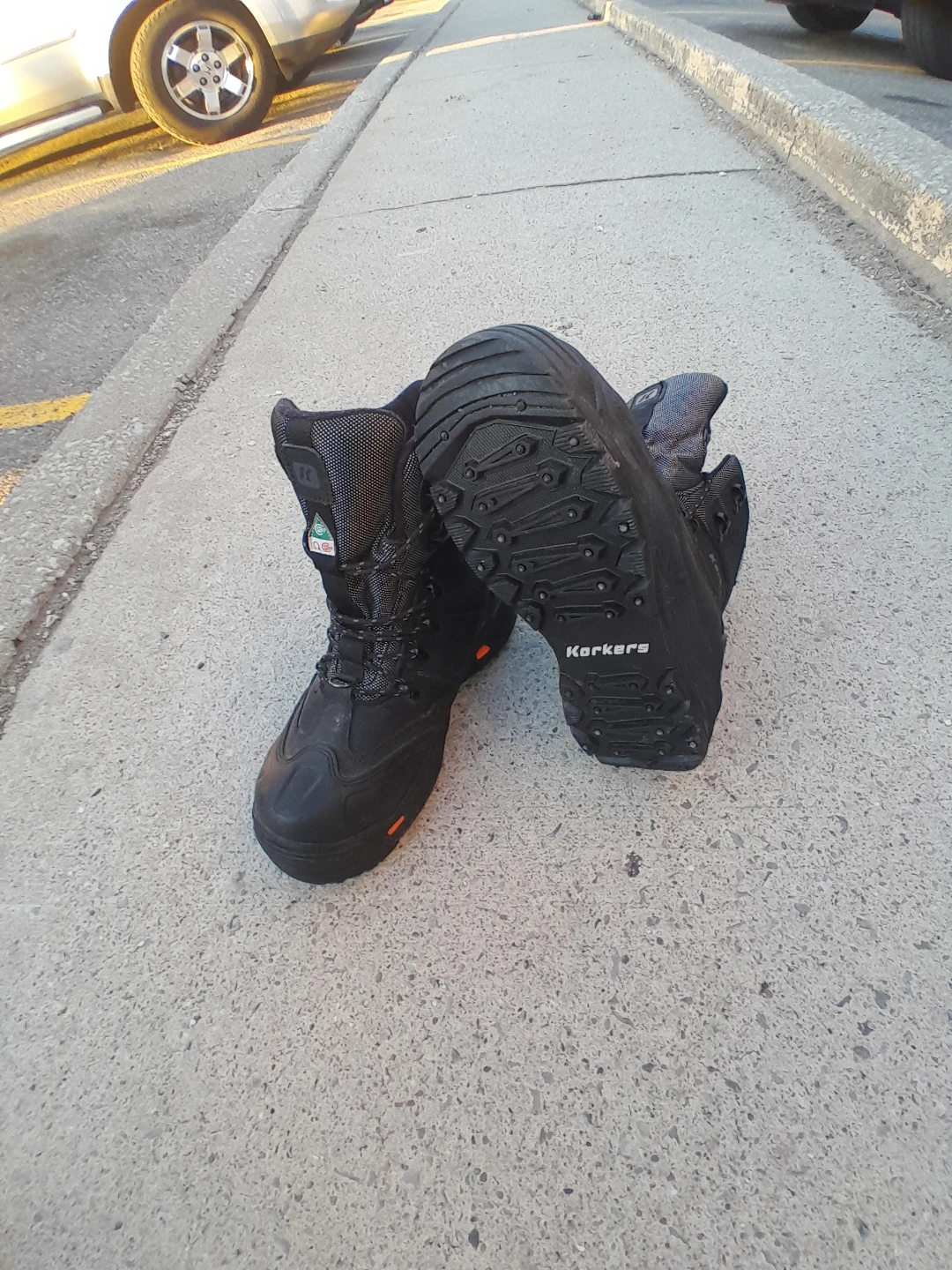 Korkers Black Safety Boots Men's Size 9 - photo 4