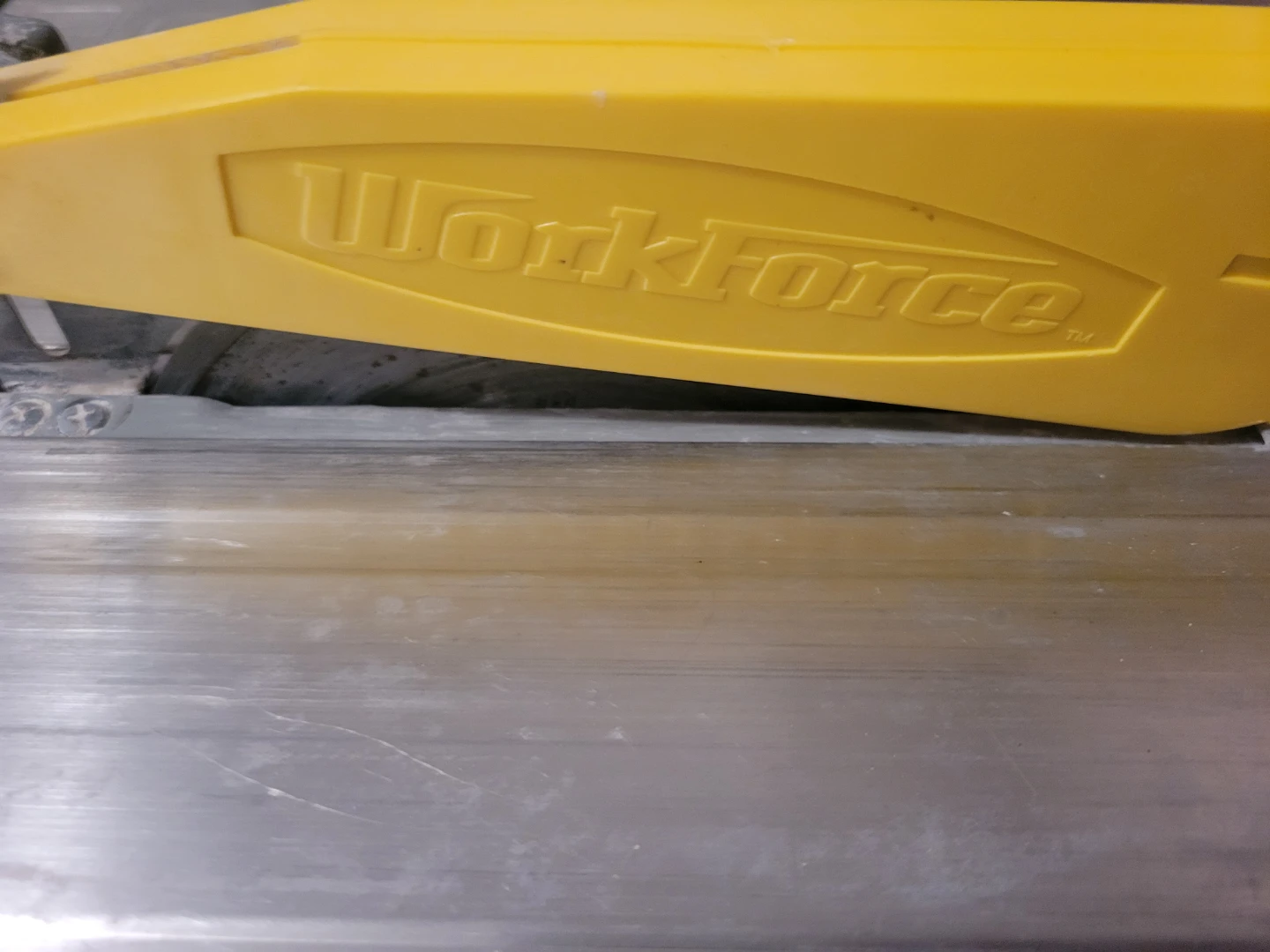 Workforce 7" Wet Tile Saw THD550 - photo 3