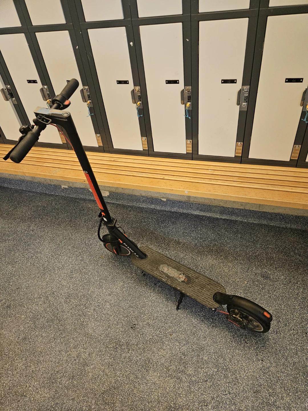 E Scooter! Flash 3.0 270 retail value.
