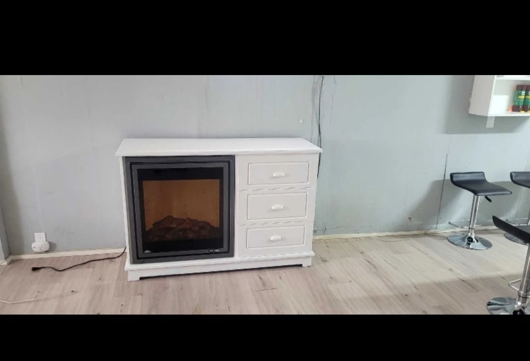 WELLAND APT FOR RENT 1,300.inc - photo 2