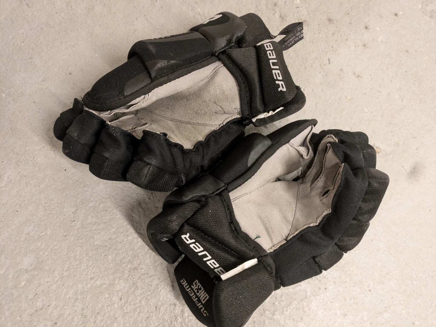 Bauer Supreme ONE35 Hockey Gloves - Size 13" (33cm) - photo 2