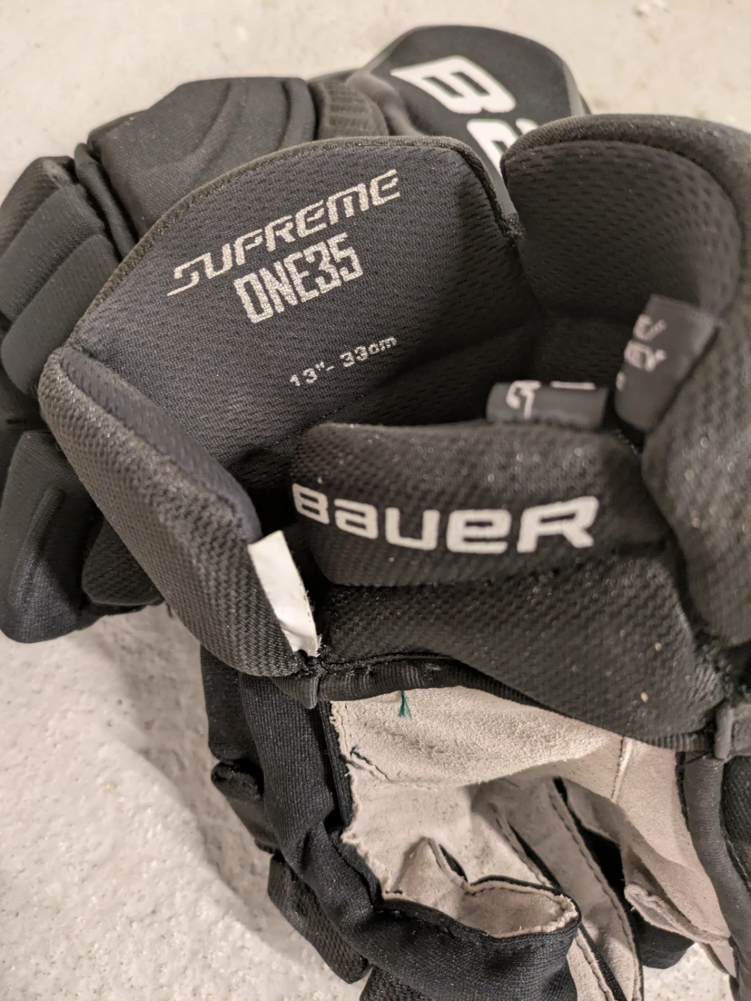 Bauer Supreme ONE35 Hockey Gloves - Size 13" (33cm) - photo 3