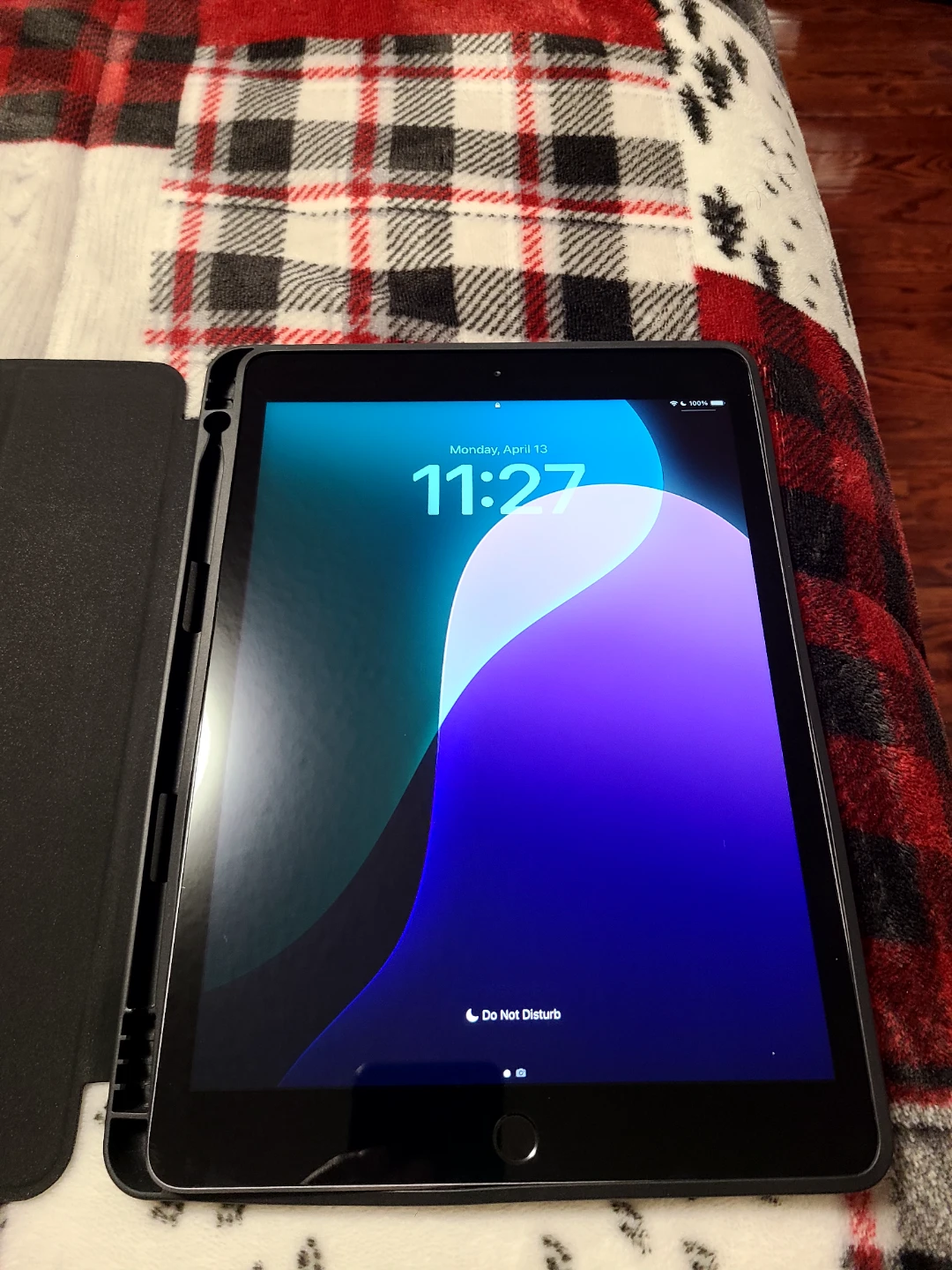 Apple iPad 10.2" (32GB) + Case – Works Perfectly