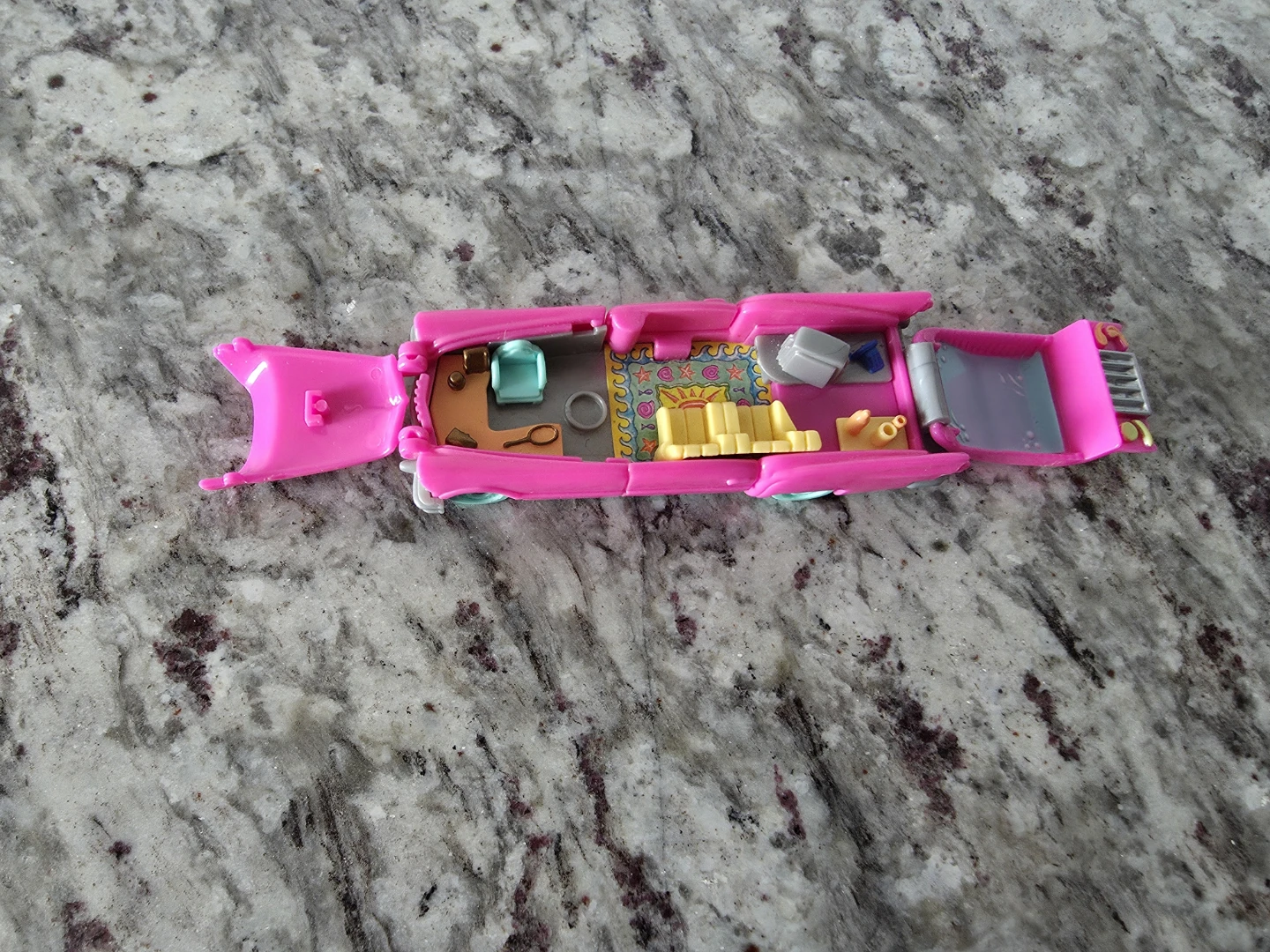 1995 Polly Pocket Pool Party On The Go - photo 5