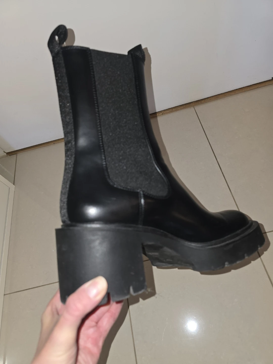 Zara Black Chelsea Boots Size 38 - photo 3