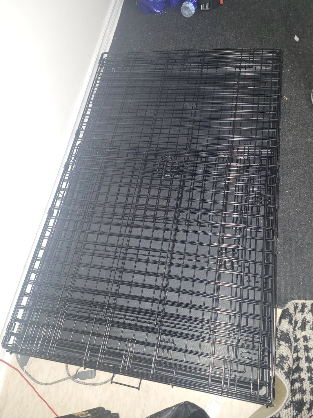 Large Dog Crate with Tray and Bedding - photo 4