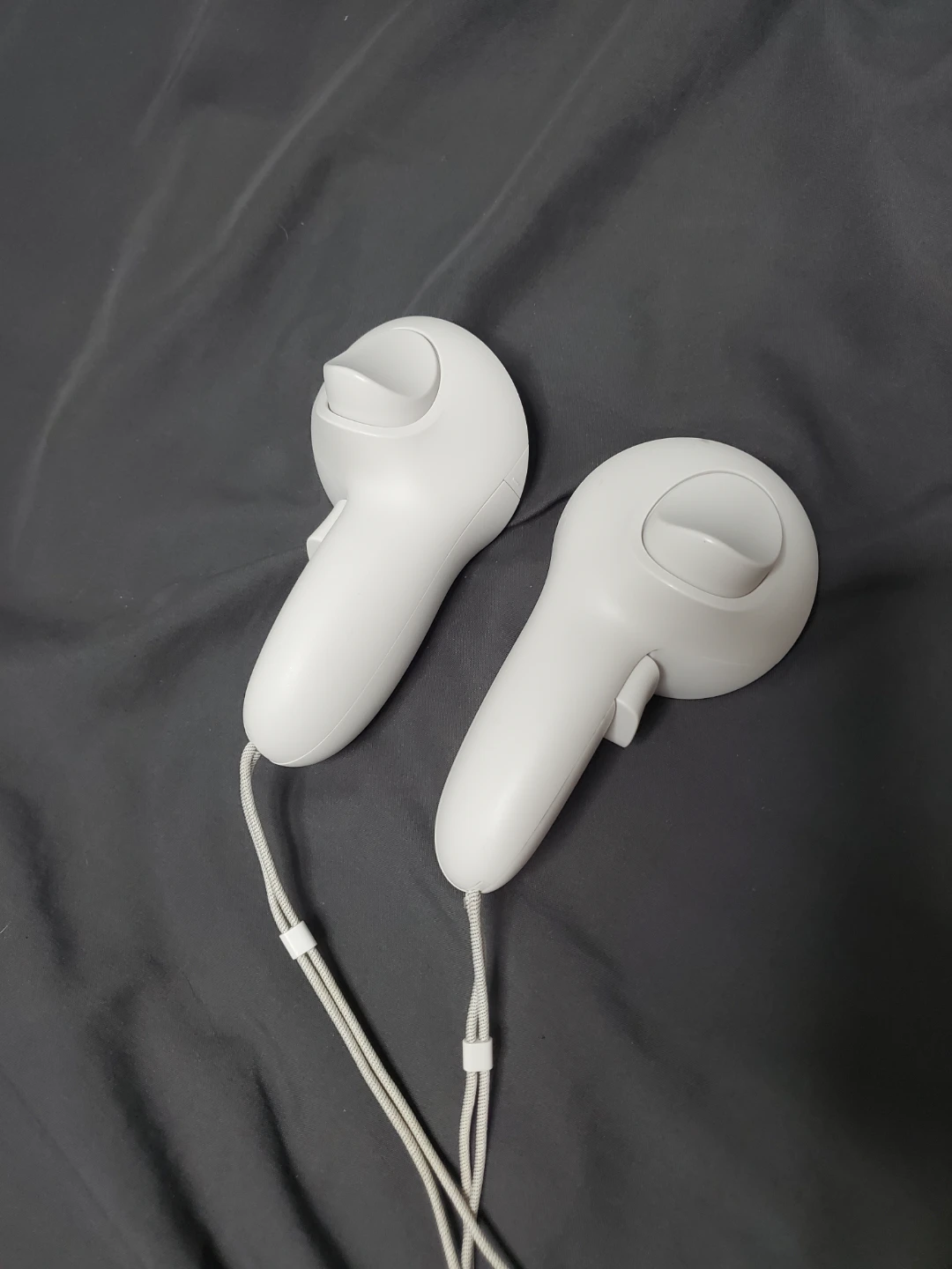 Meta Quest 3 Controllers - photo 3