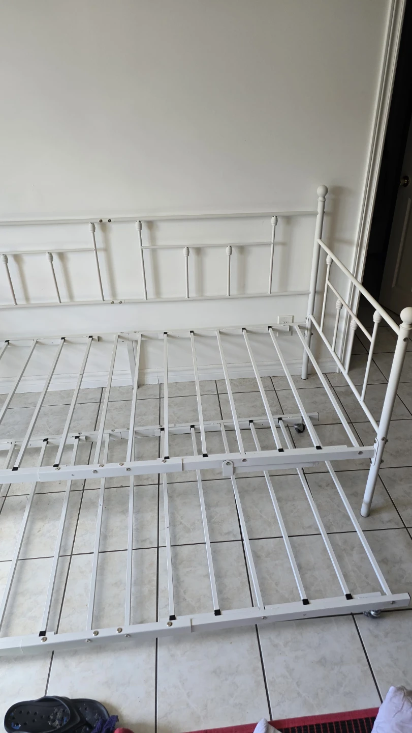 White Metal Daybed Frame with Trundle - photo 3